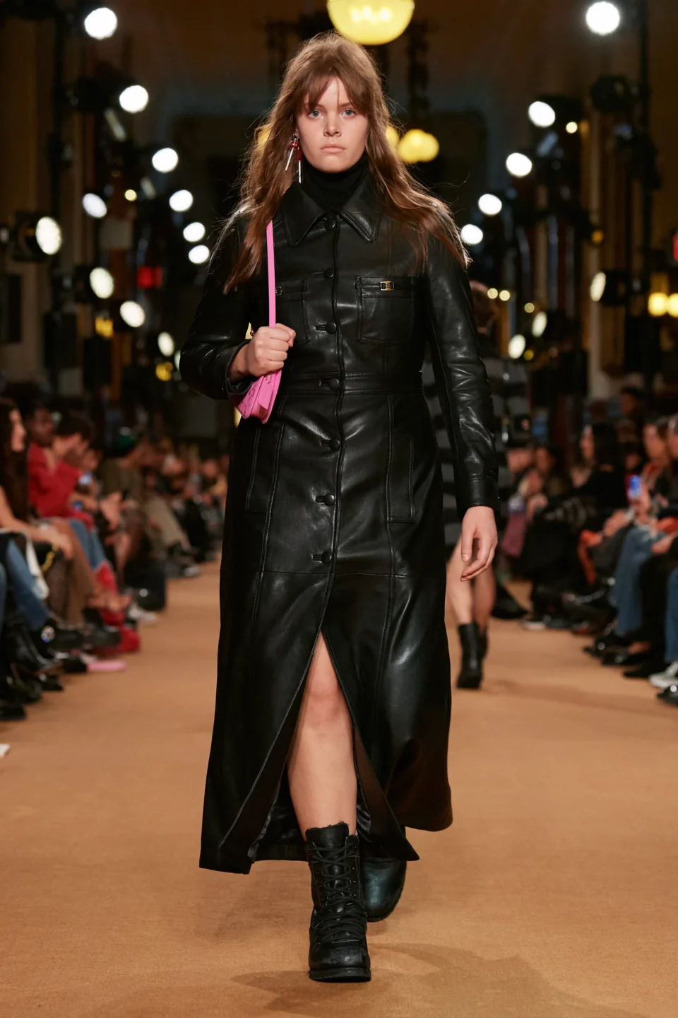 00008-coach-fall-2023-ready-to-wear-credit-gorunway