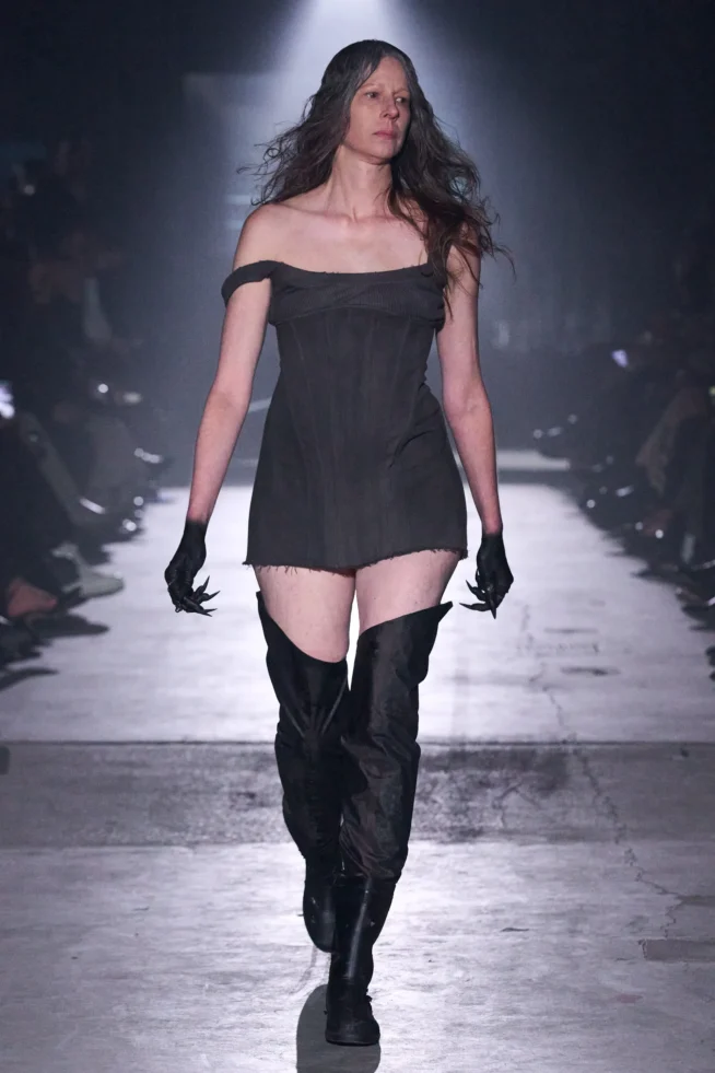 00008-elena-velez-fall-2023-ready-to-wear-credit-gorunway