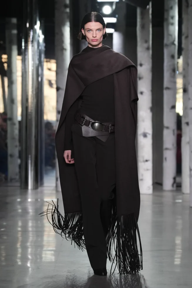 00008-michael-kors-fall-2023-ready-to-wear-credit-gorunway