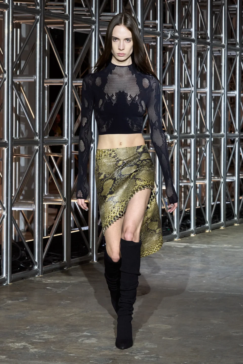 00009-dion-lee-fall-2023-ready-to-wear-credit-gorunway