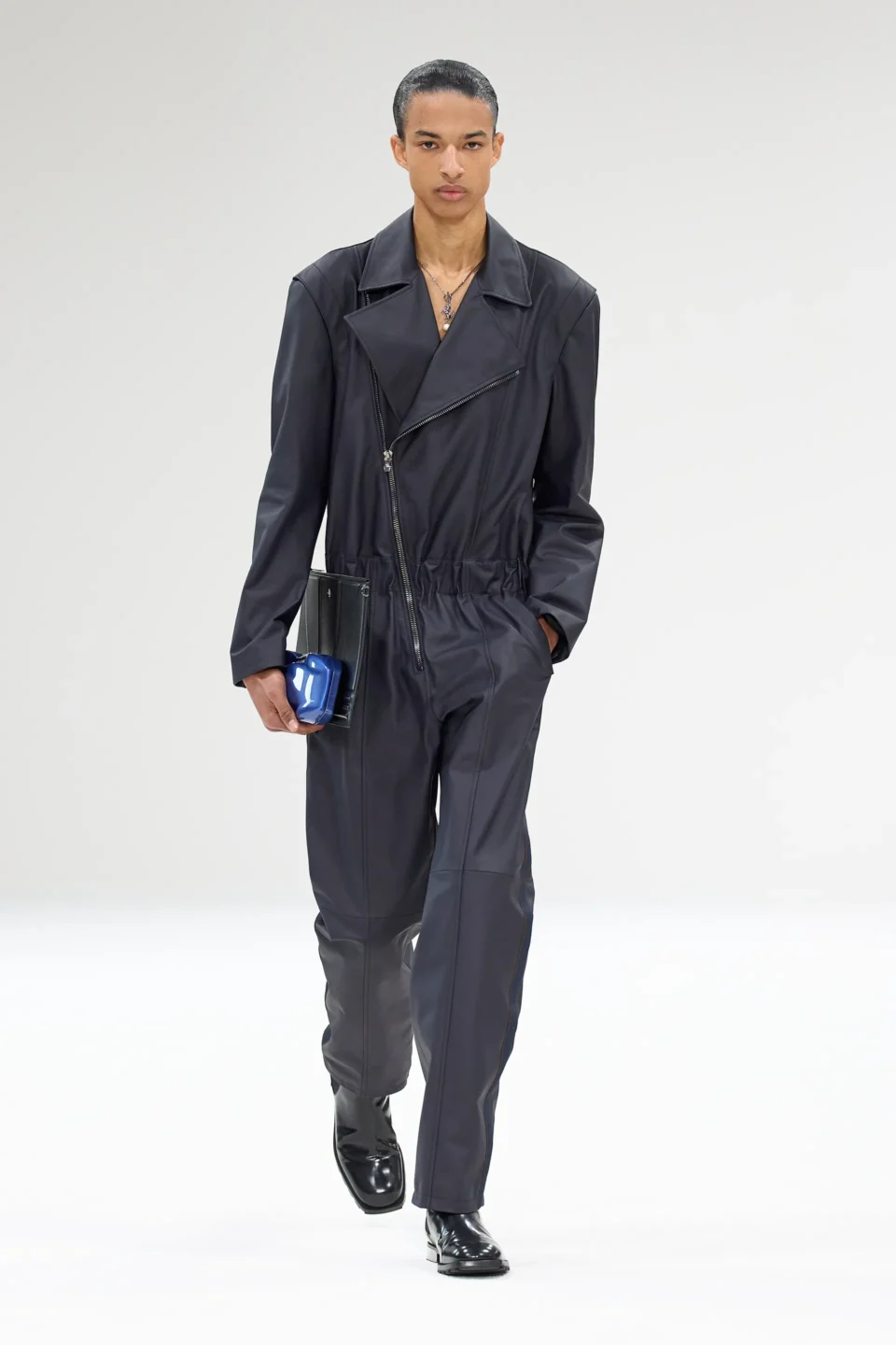 00009-ferrari-fall-2023-ready-to-wear-credit-gorunway