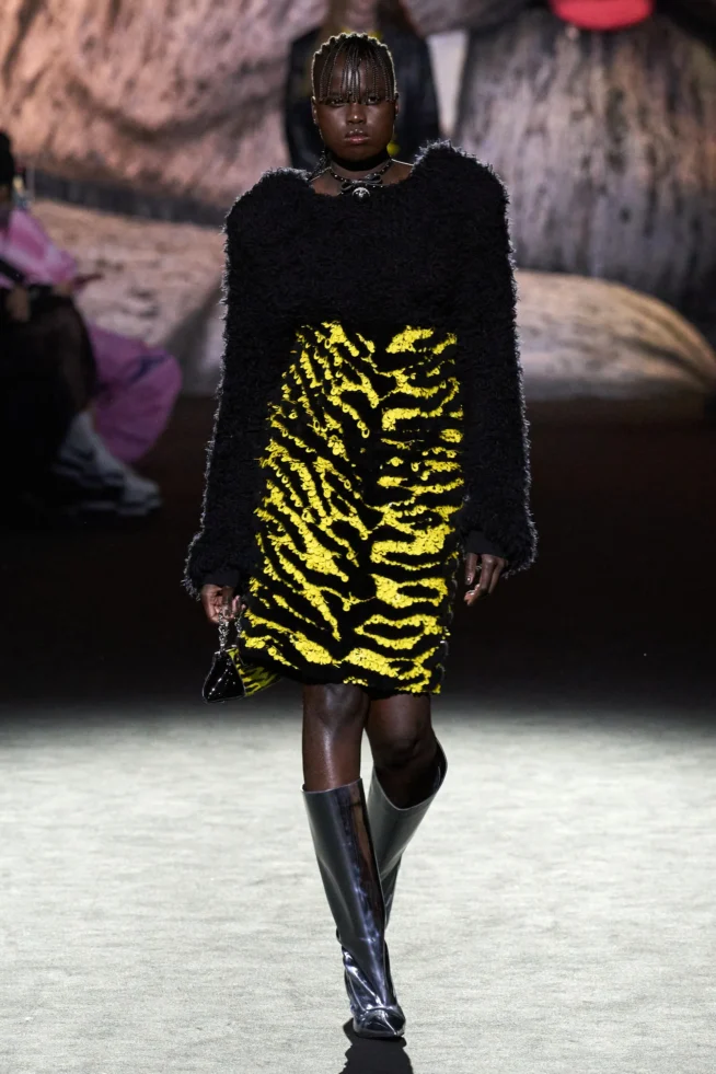00009-gcds-fall-2023-ready-to-wear-credit-gorunway