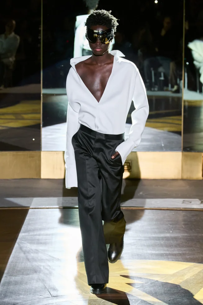 00009-laquan-smith-fall-2023-ready-to-wear-credit-gorunway