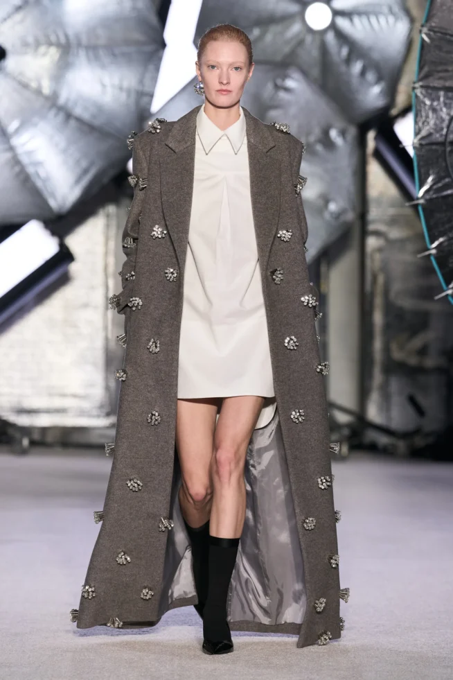00010-brandon-maxwell-fall-2023-ready-to-wear-credit-brand