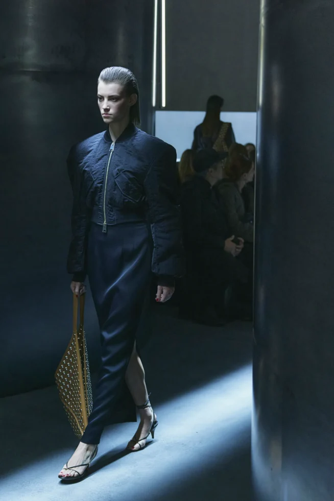 00010-khaite-fall-2023-ready-to-wear-details-credit-hanna-tveite