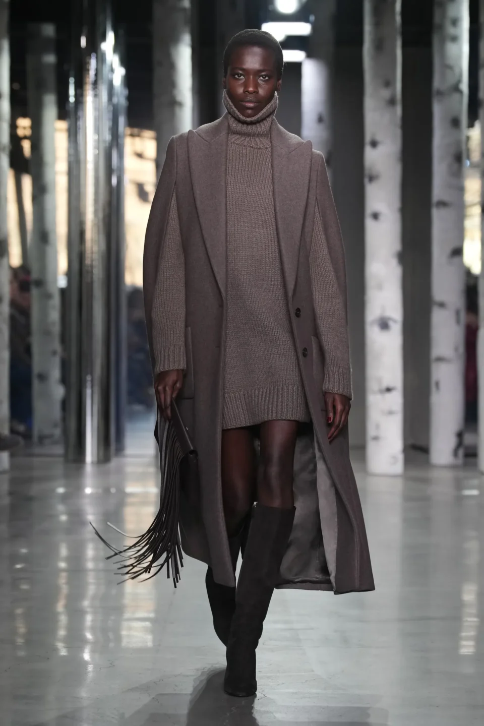 00010b-michael-kors-fall-2023-ready-to-wear-credit-brand