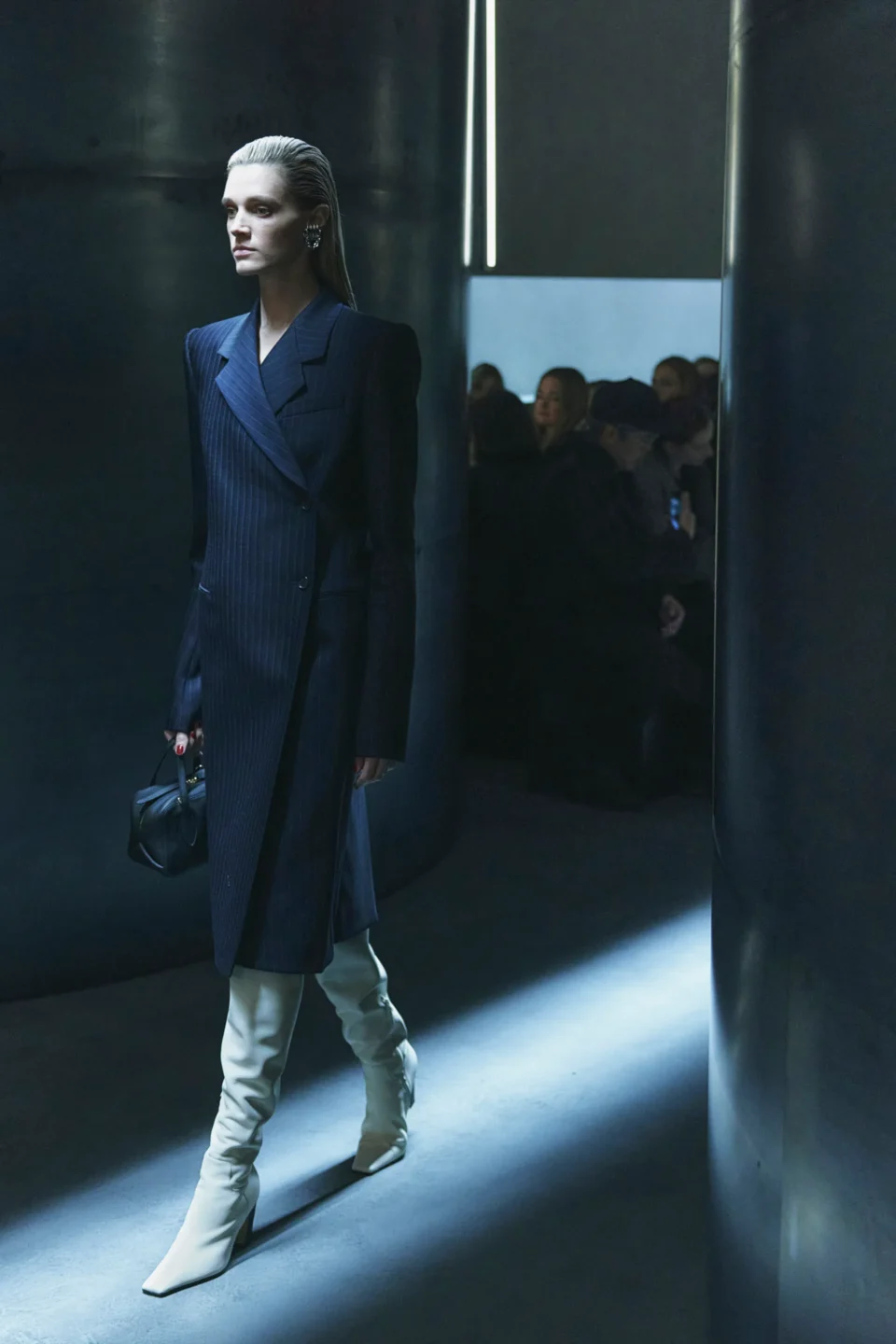 00011-khaite-fall-2023-ready-to-wear-details-credit-hanna-tveite