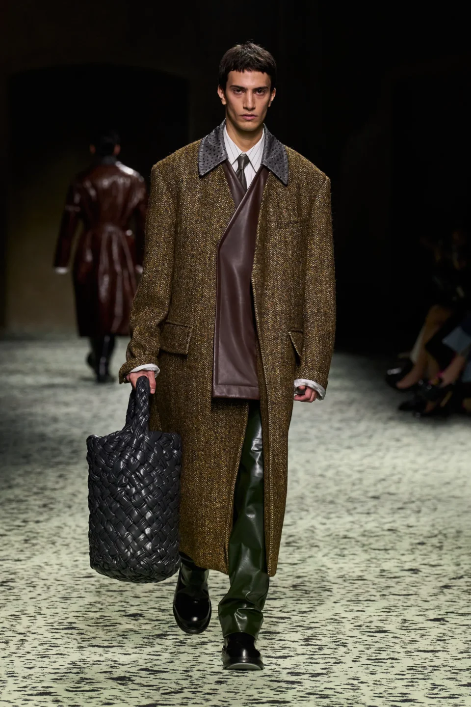 00013-bottega-veneta-fall-2023-ready-to-wear-credit-gorunway