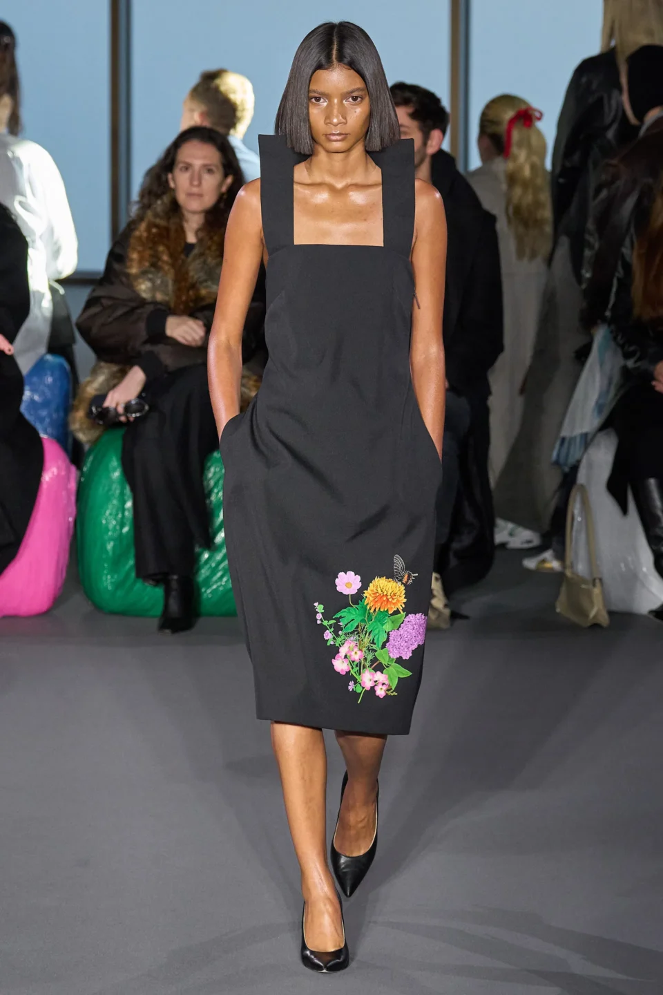 00013-christopher-kane-fall-2023-ready-to-wear-credit-gorunway