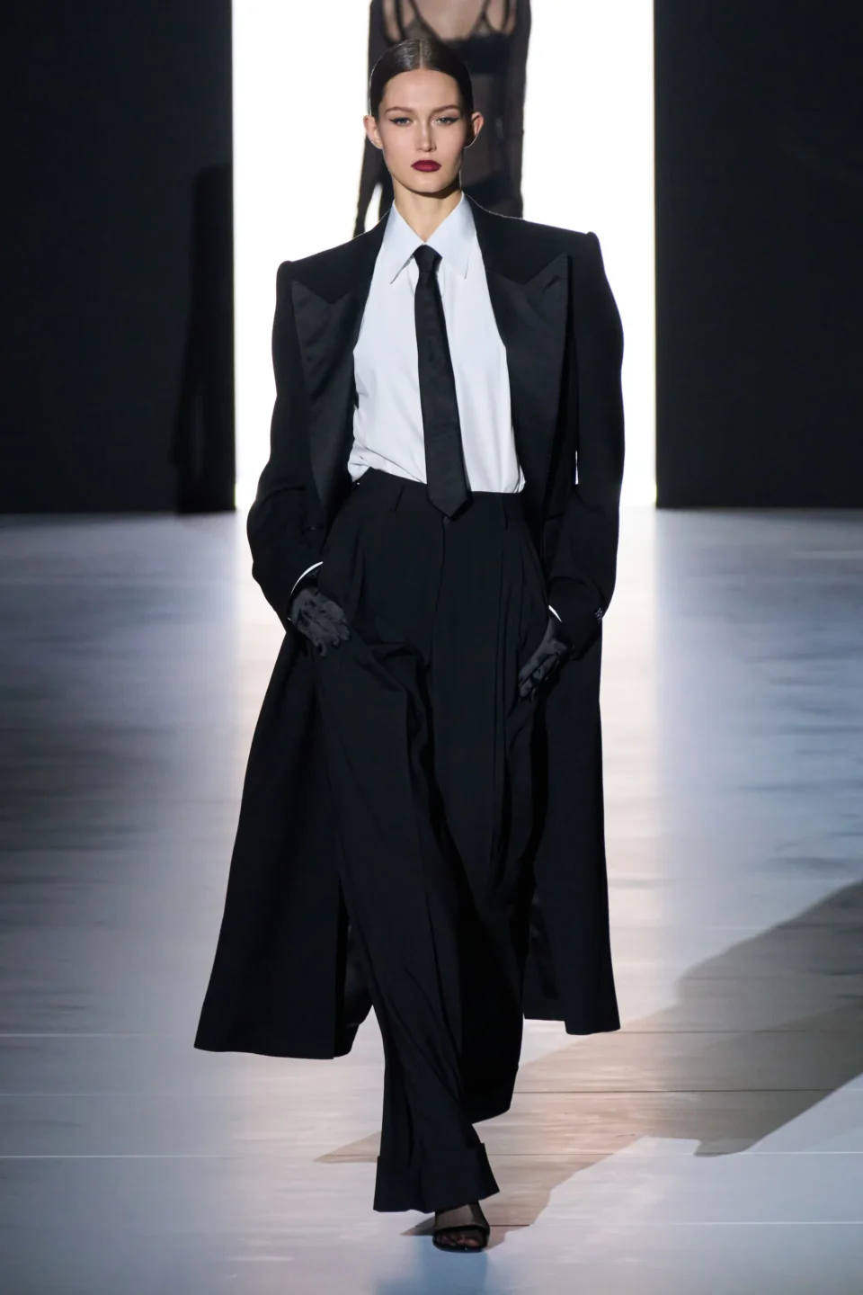 00013-dolce-e-gabbana-fall-2023-ready-to-wear-credit-gorunway