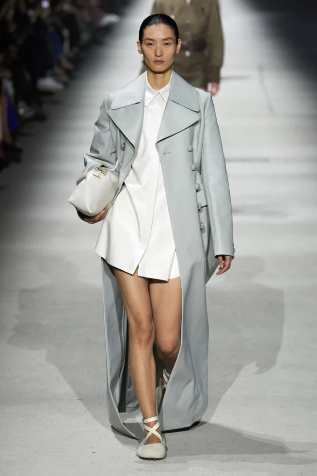 00013-tods-fall-2023-ready-to-wear-credit-gorunway