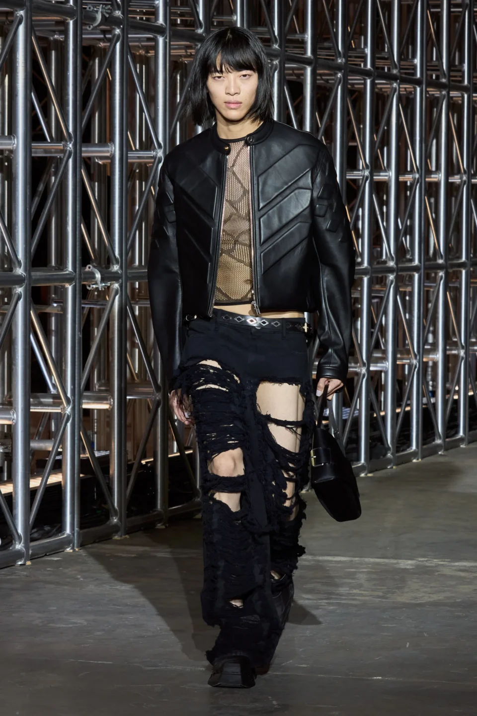 00014-dion-lee-fall-2023-ready-to-wear-credit-gorunway