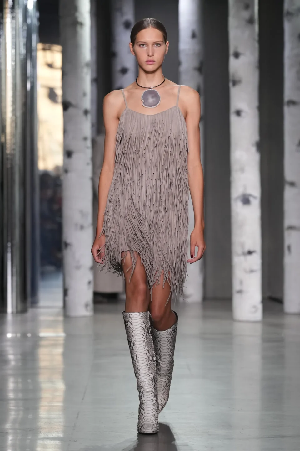 00014-michael-kors-fall-2023-ready-to-wear-credit-gorunway