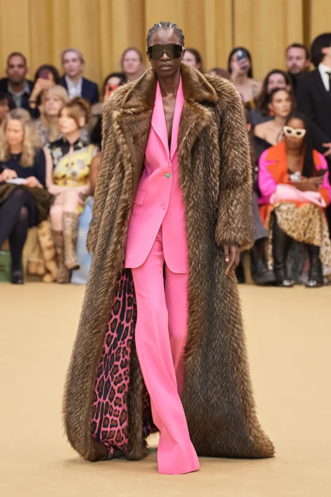 00014-roberto-cavalli-fall-2023-ready-to-wear-credit-gorunway
