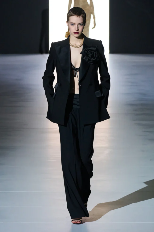 00015-dolce-e-gabbana-fall-2023-ready-to-wear-credit-gorunway