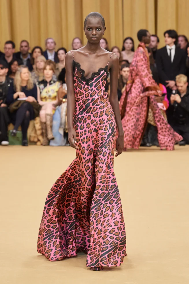 00015-roberto-cavalli-fall-2023-ready-to-wear-credit-gorunway