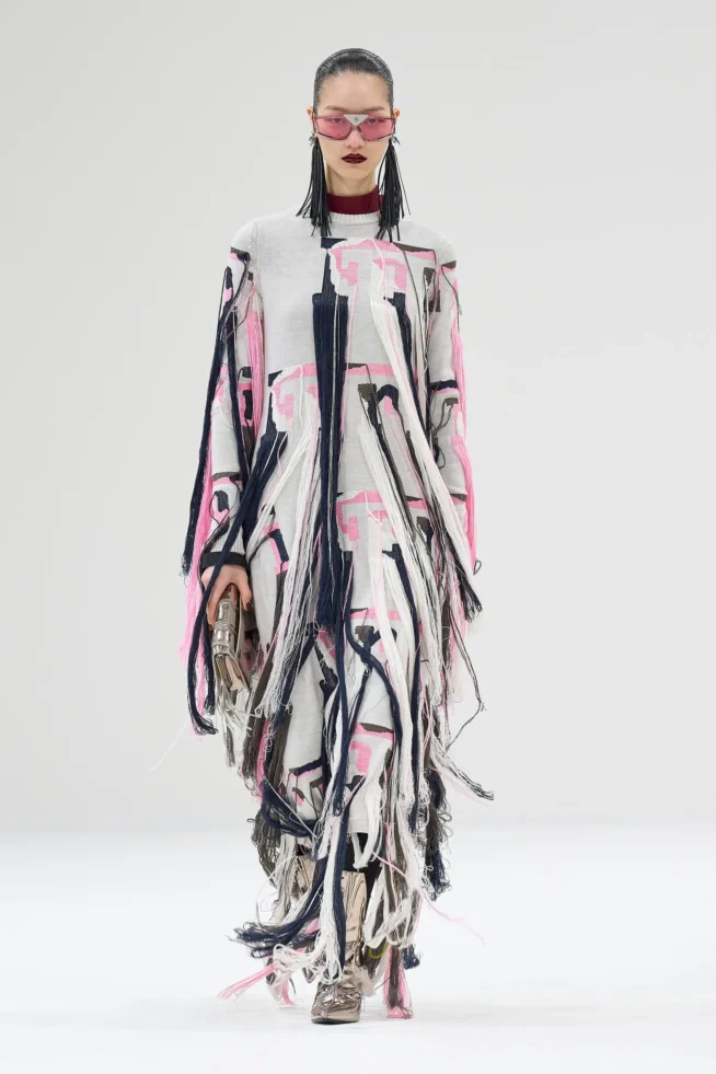 00016-ferrari-fall-2023-ready-to-wear-credit-gorunway