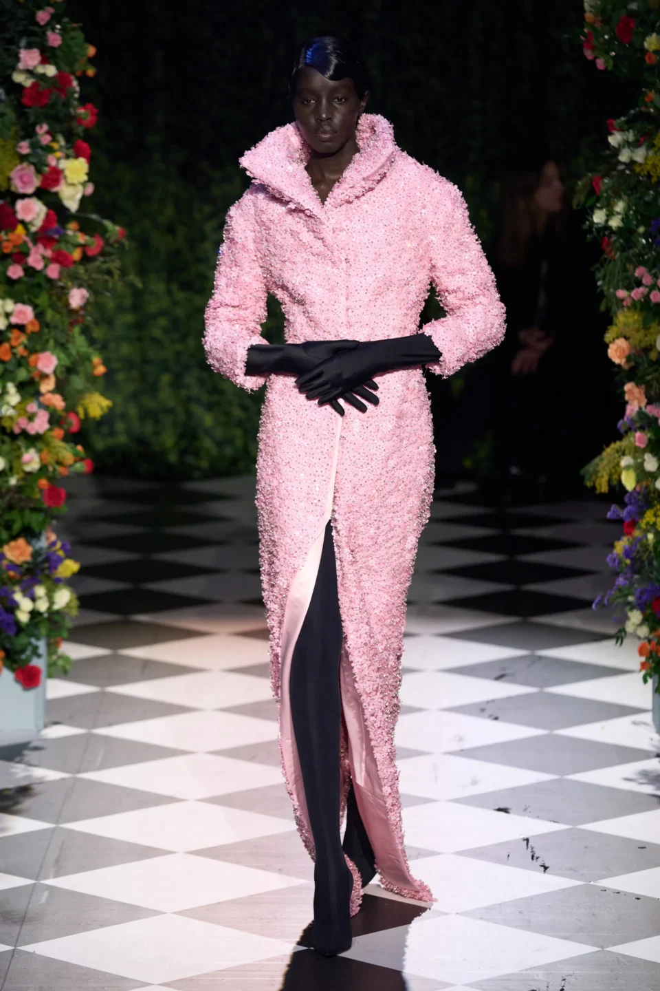 00016-richard-quinn-fall-2023-ready-to-wear-credit-gorunway