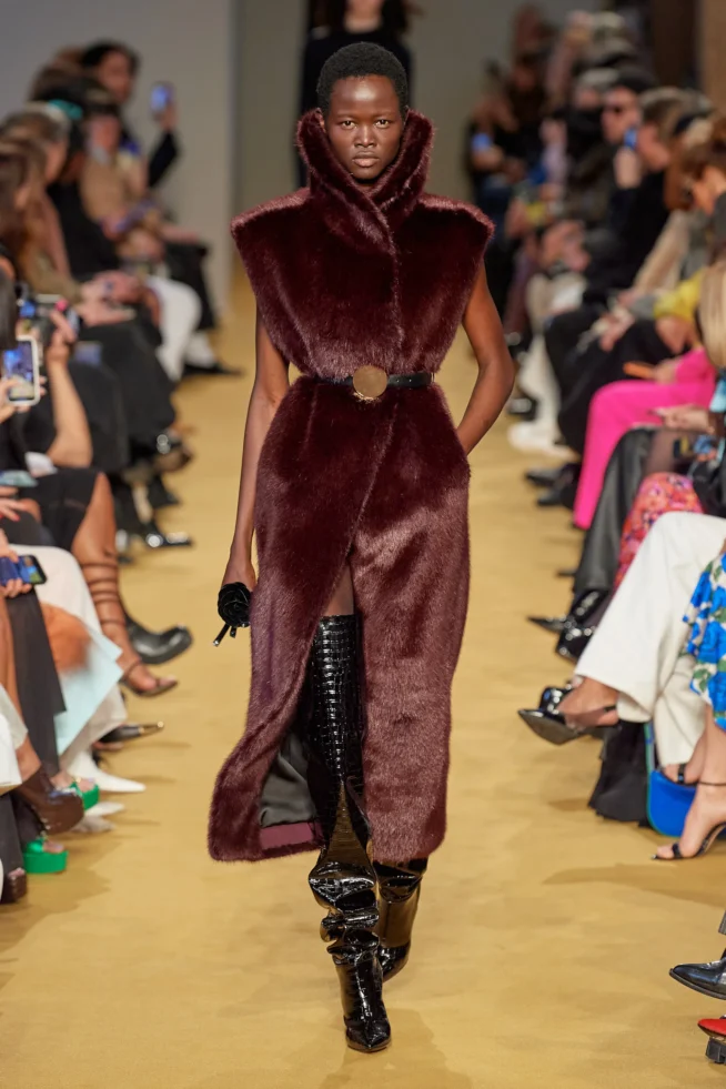 00017-philosophy-di-lorenzo-fall-2023-ready-to-wear-credit-gorunway