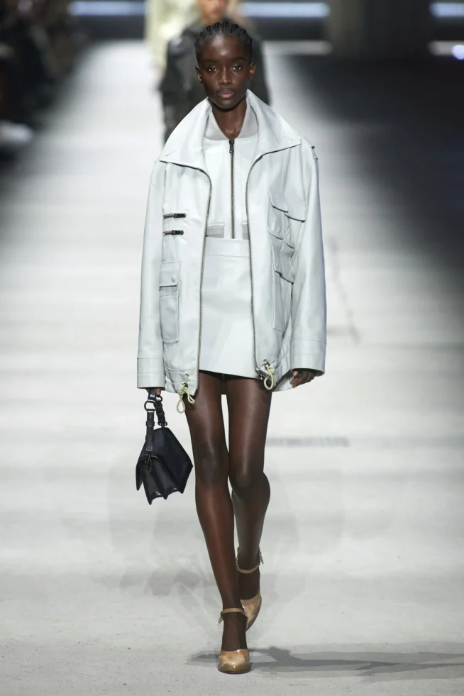 00017-tods-fall-2023-ready-to-wear-credit-gorunway