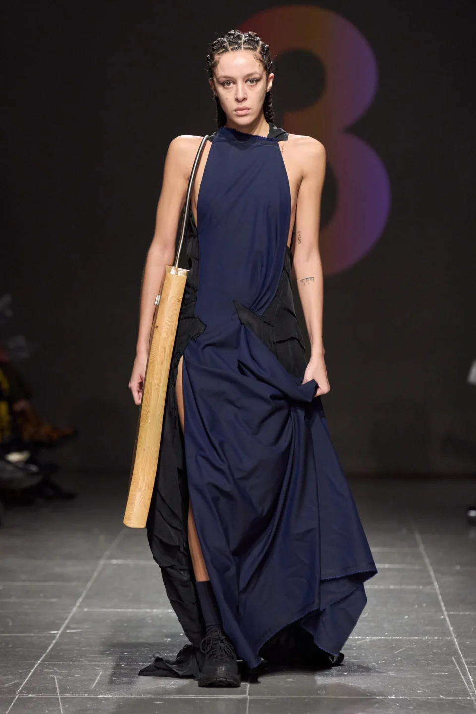 00018-central-saint-martins-fall-2023-ready-to-wear-credit-gorunway