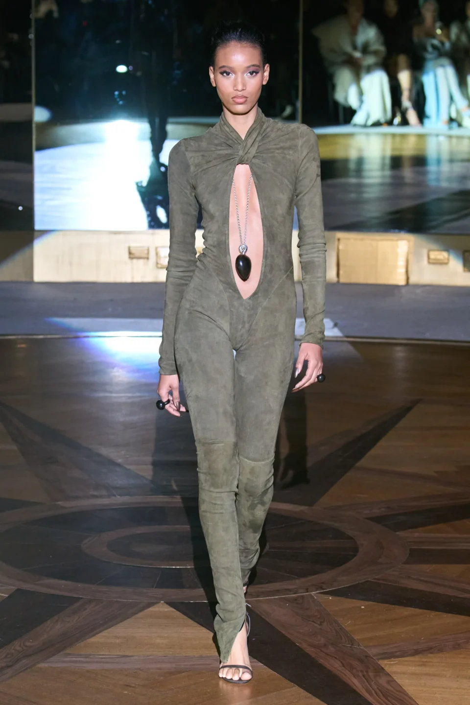 00018-laquan-smith-fall-2023-ready-to-wear-credit-gorunway