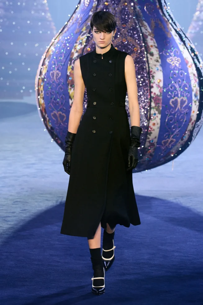 00019-christian-dior-fall-2023-ready-to-wear-credit-gorunway