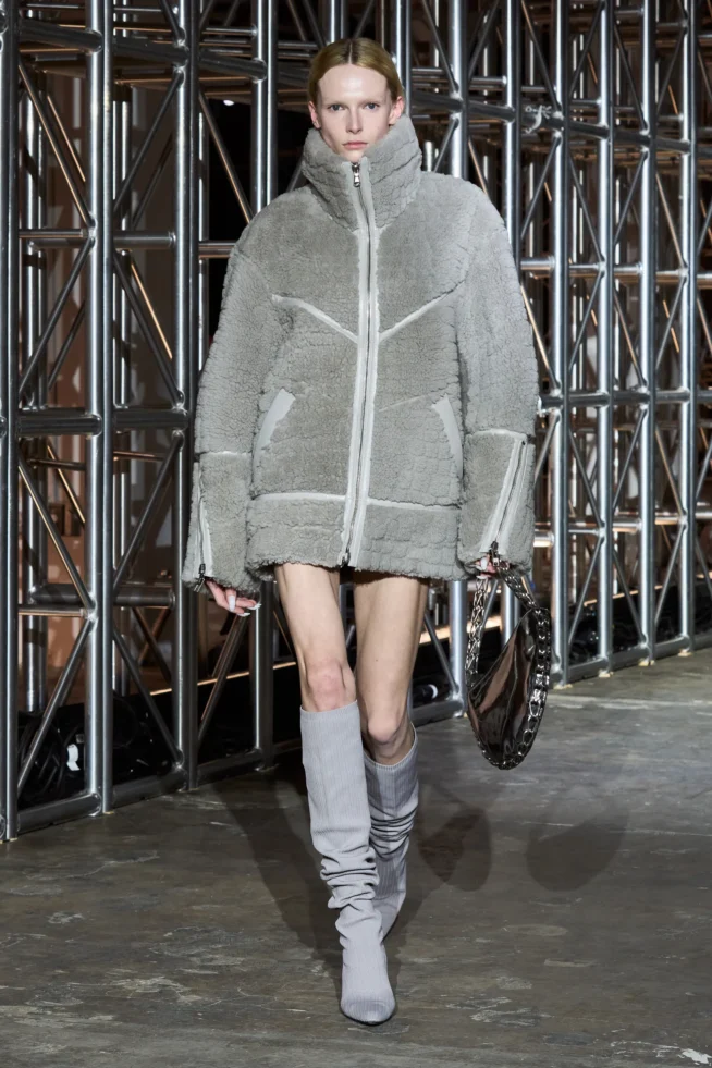 00019-dion-lee-fall-2023-ready-to-wear-credit-gorunway