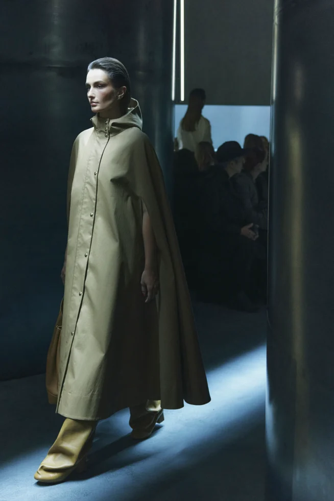 00019-khaite-fall-2023-ready-to-wear-details-credit-hanna-tveite