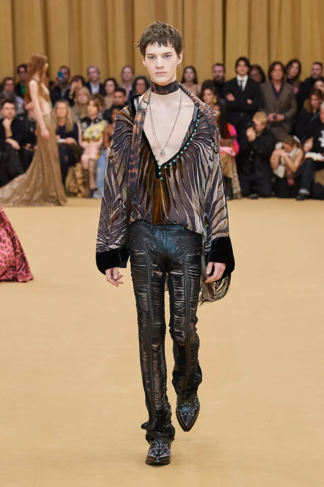 00019-roberto-cavalli-fall-2023-ready-to-wear-credit-gorunway