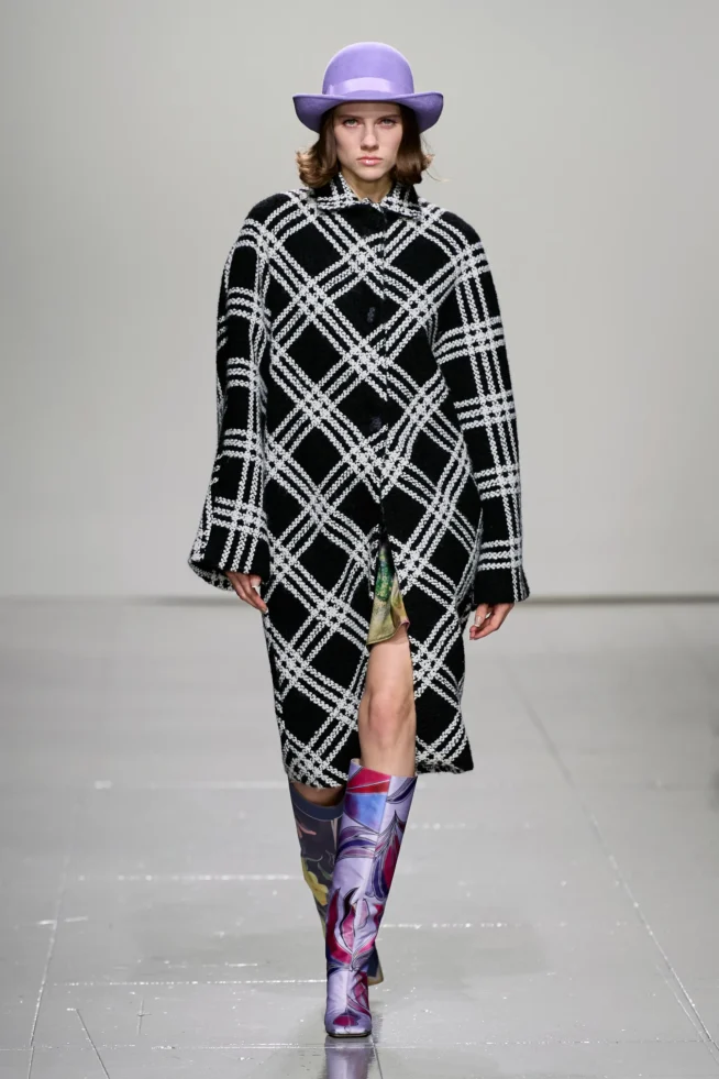 00020-conner-ives-fall-2023-ready-to-wear-credit-gorunway