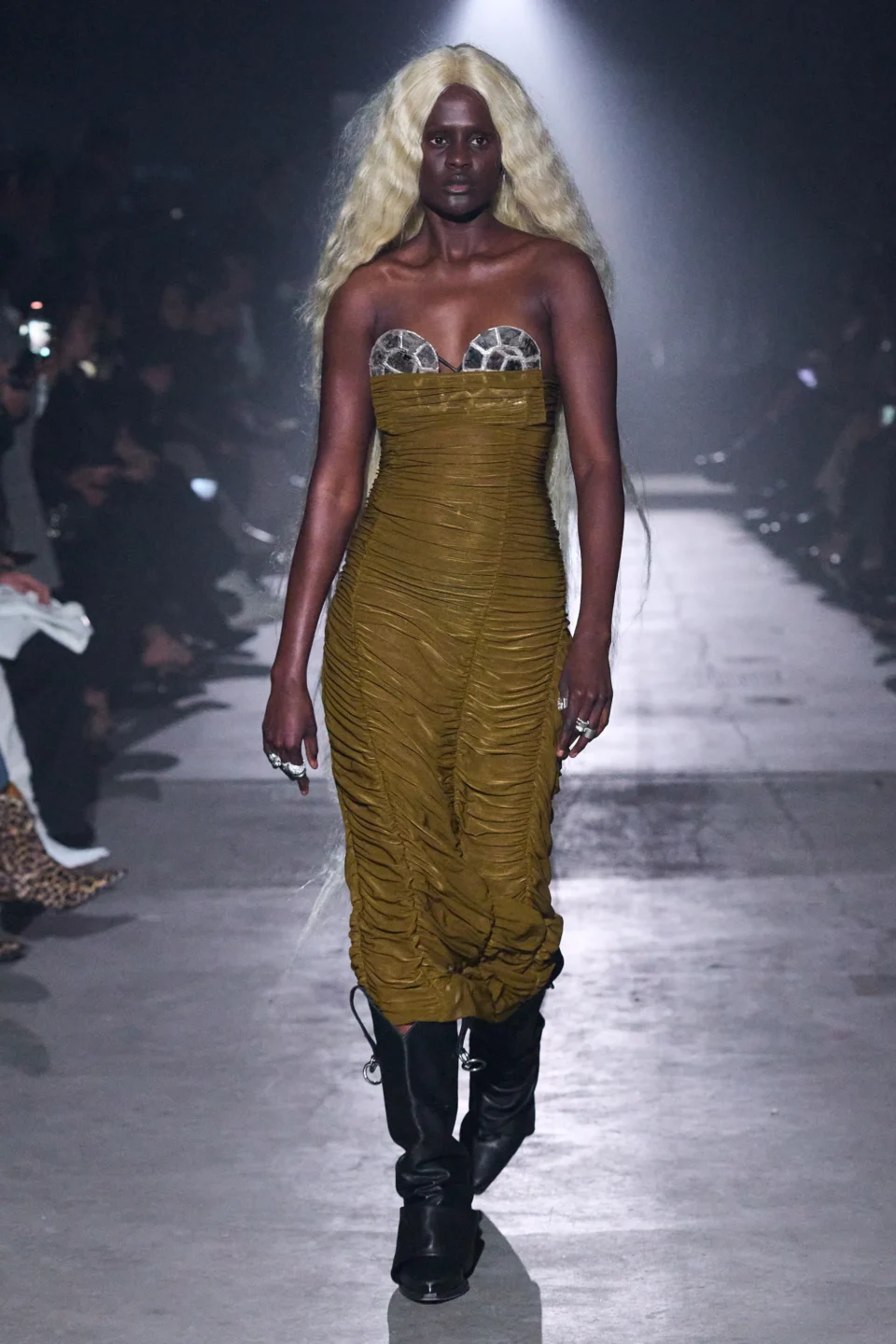 00020-elena-velez-fall-2023-ready-to-wear-credit-gorunway