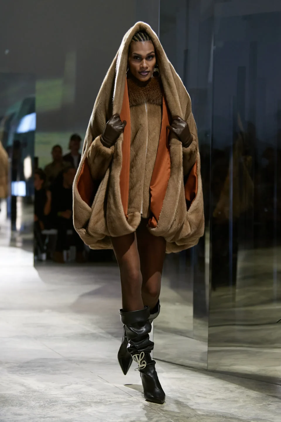 00020-luar-fall-2023-ready-to-wear-credit-gorunway