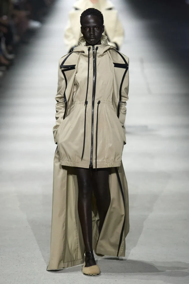 00020-tods-fall-2023-ready-to-wear-credit-gorunway