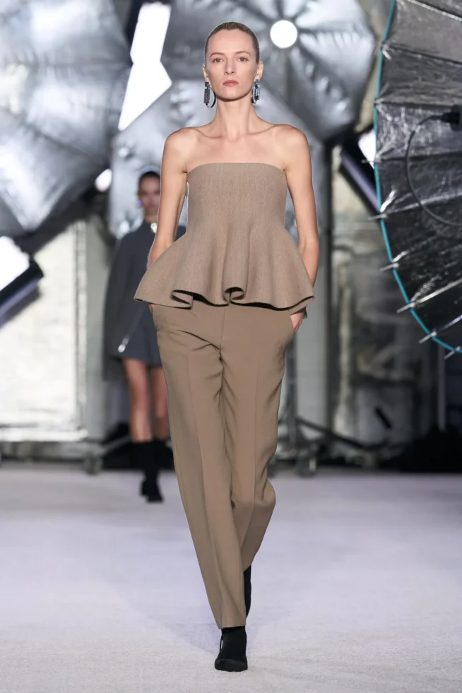 00021-brandon-maxwell-fall-2023-ready-to-wear-credit-brand