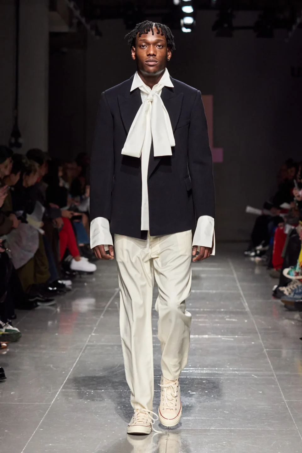 00021-central-saint-martins-fall-2023-ready-to-wear-credit-gorunway