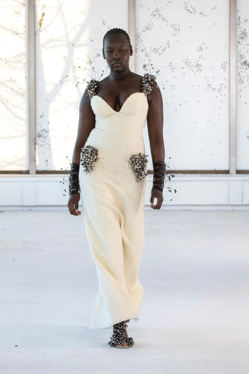 00022-area-spring-2023-ready-to-wear-credit-brand