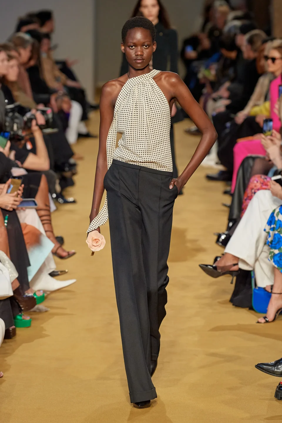 00025-philosophy-di-lorenzo-fall-2023-ready-to-wear-credit-gorunway