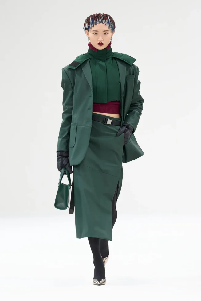 00027-ferrari-fall-2023-ready-to-wear-credit-gorunway