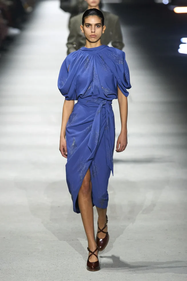00028-tods-fall-2023-ready-to-wear-credit-gorunway