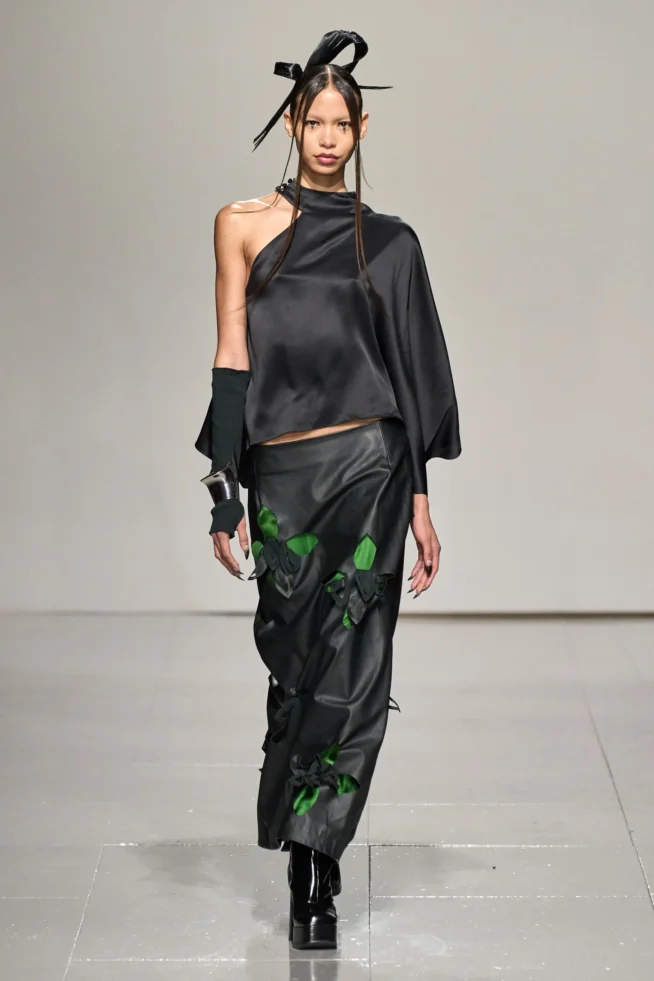 00029-chet-lo-fall-2023-ready-to-wear-credit-gorunway