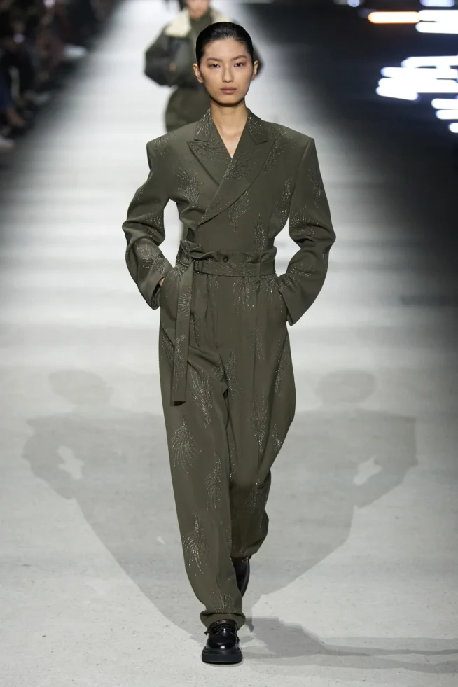 00029-tods-fall-2023-ready-to-wear-credit-gorunway