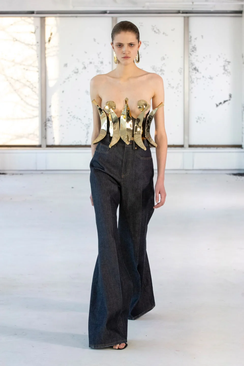 00030-area-spring-2023-ready-to-wear-credit-brand