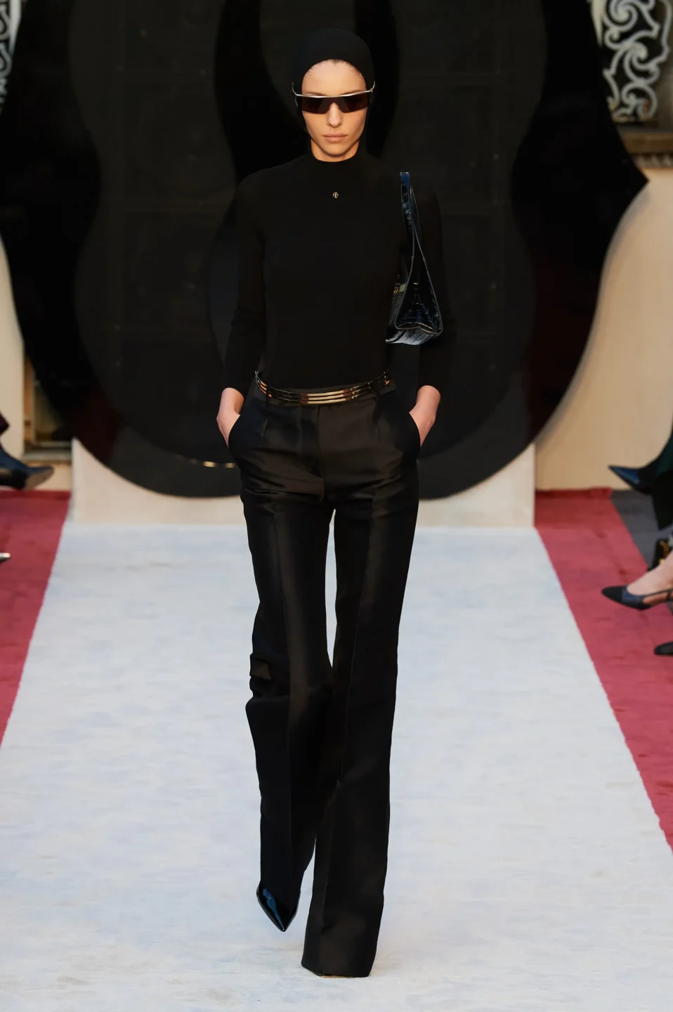 00031-bally-fall-2023-ready-to-wear-credit-gorunway