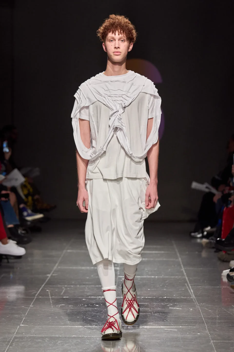 00031-central-saint-martins-fall-2023-ready-to-wear-credit-gorunway