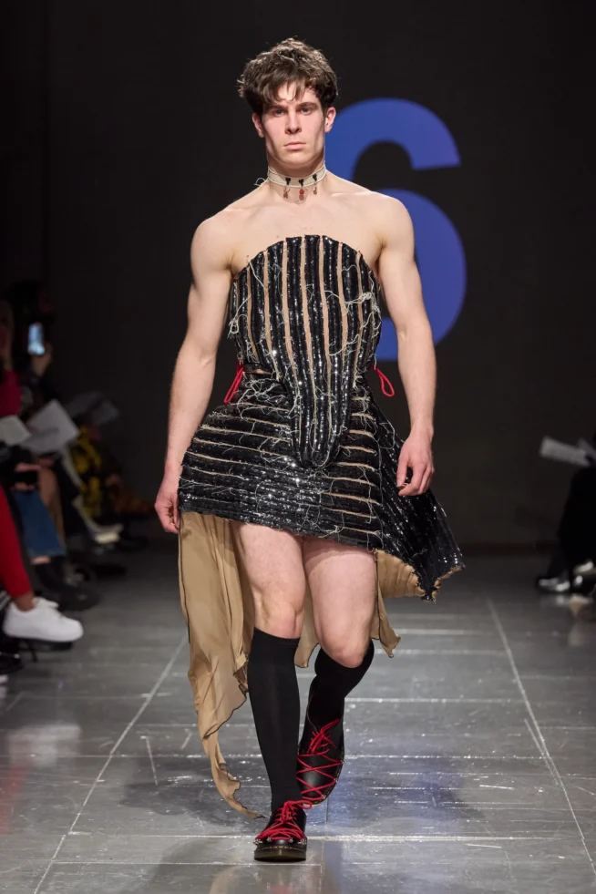 00033-central-saint-martins-fall-2023-ready-to-wear-credit-gorunway