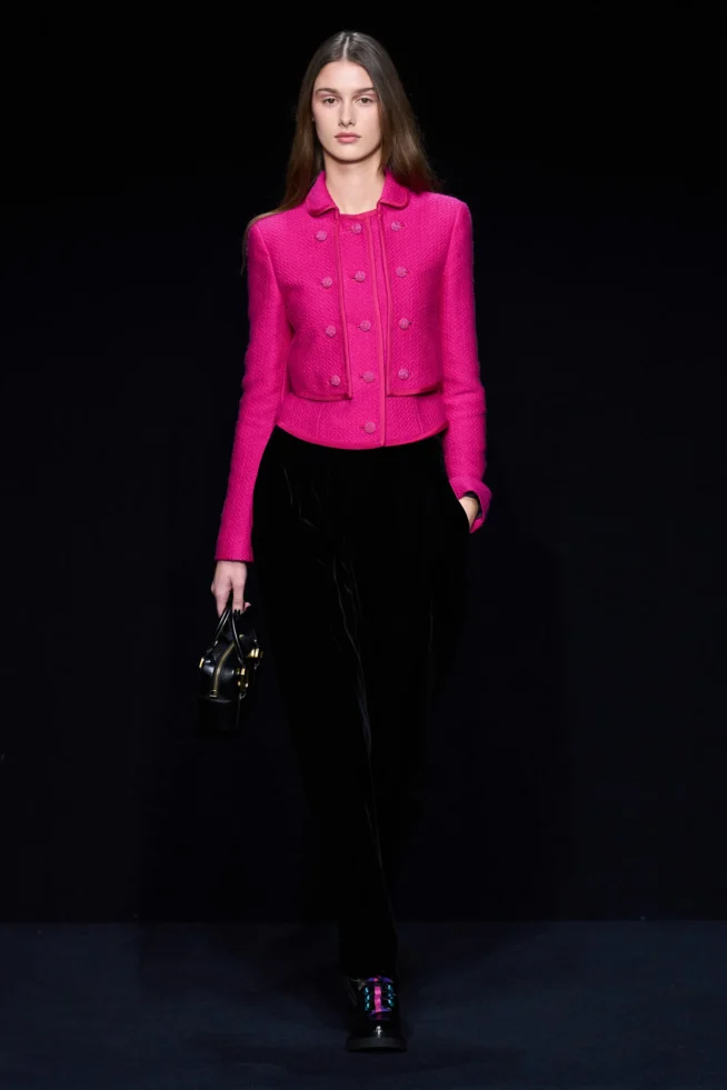 00033-emporio-armani-fall-2023-ready-to-wear-credit-gorunway