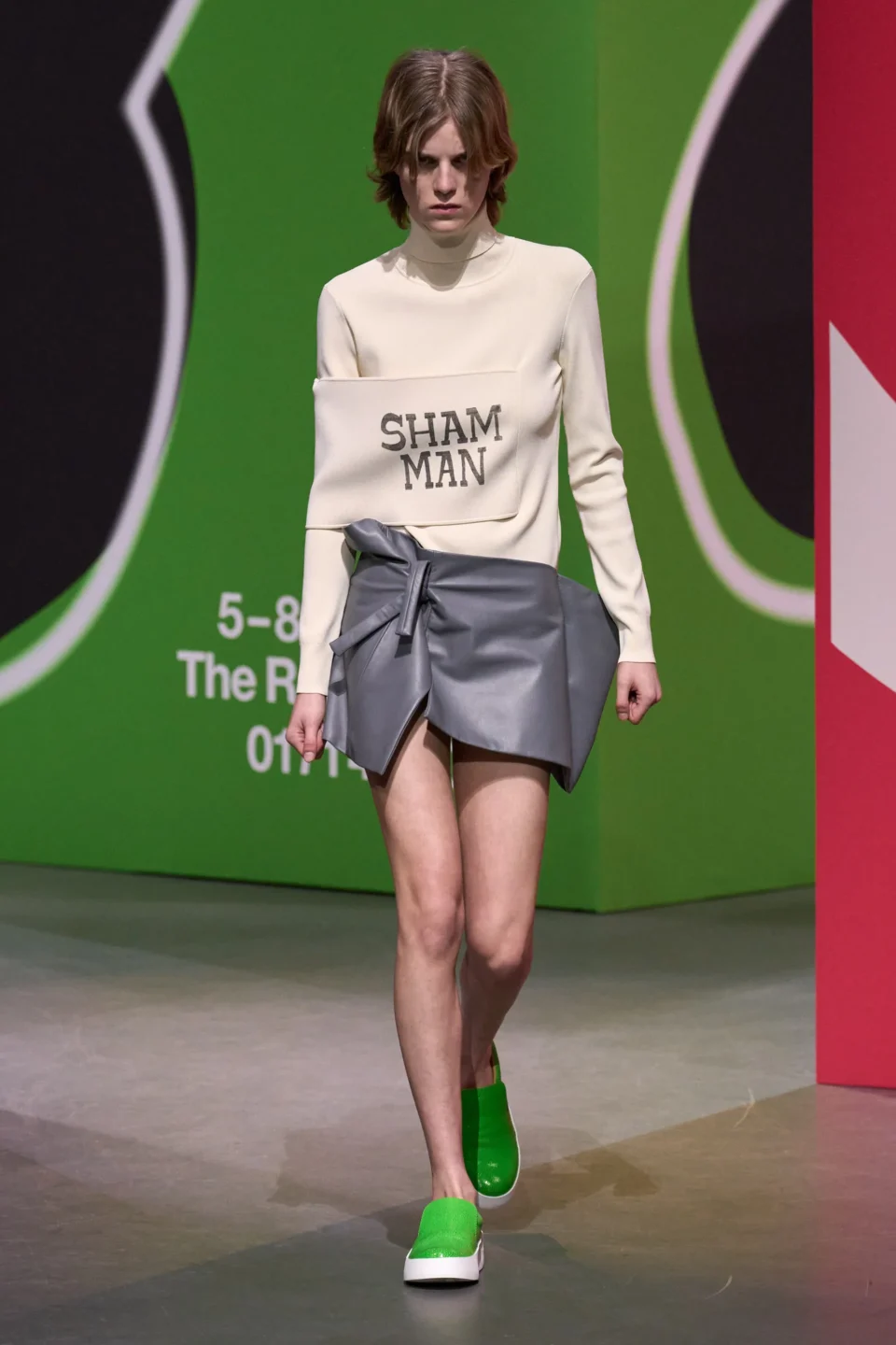 00033-jw-anderson-fall-2023-ready-to-wear-credit-gorunway