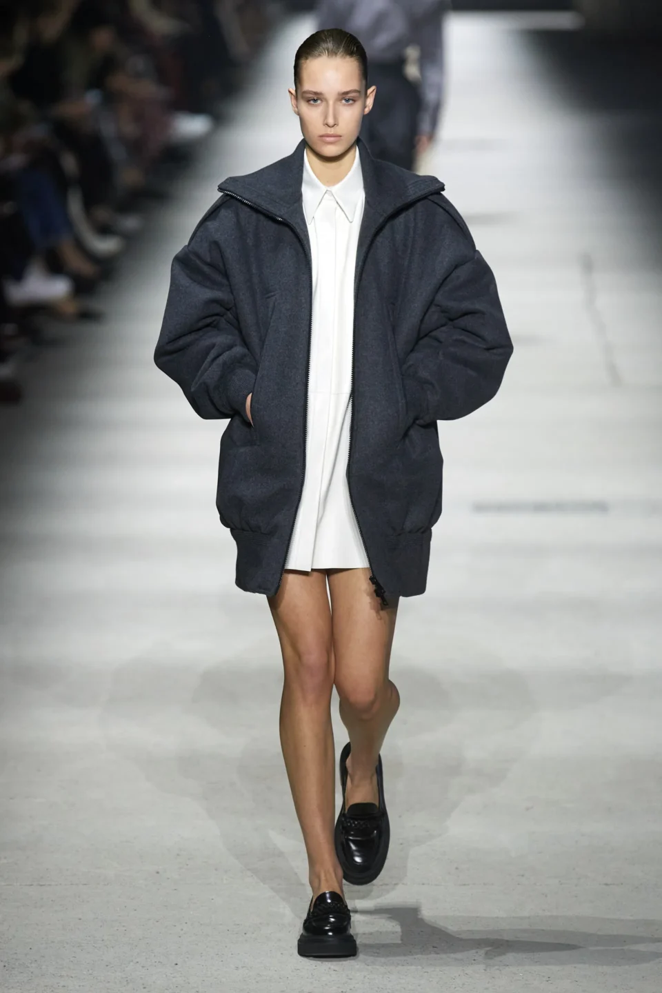 00033-tods-fall-2023-ready-to-wear-credit-gorunway