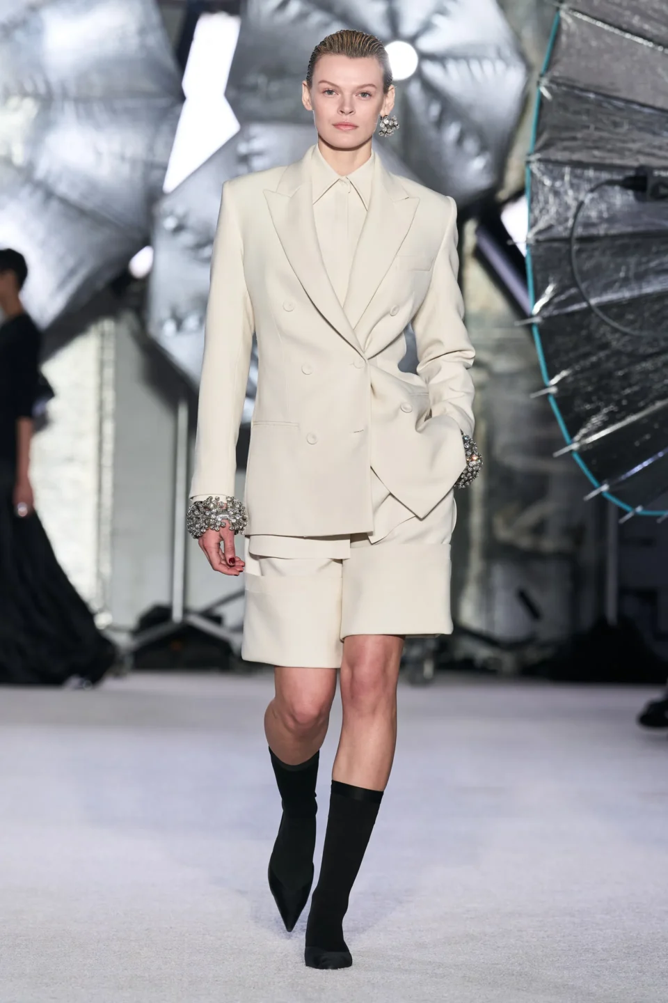 00036-brandon-maxwell-fall-2023-ready-to-wear-credit-brand